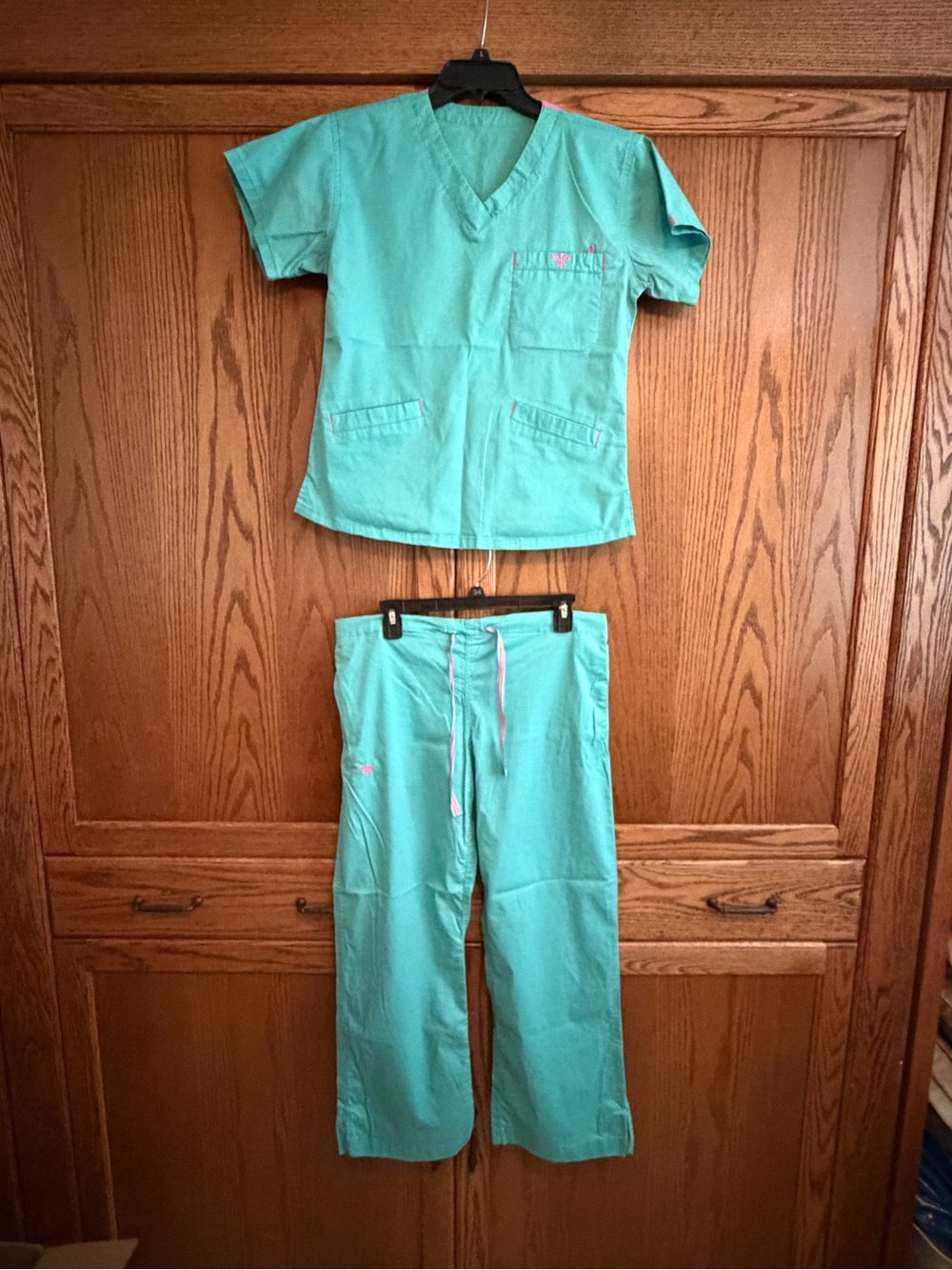 Med Couture Women's Teal V-Neck Scrub Pajama Set